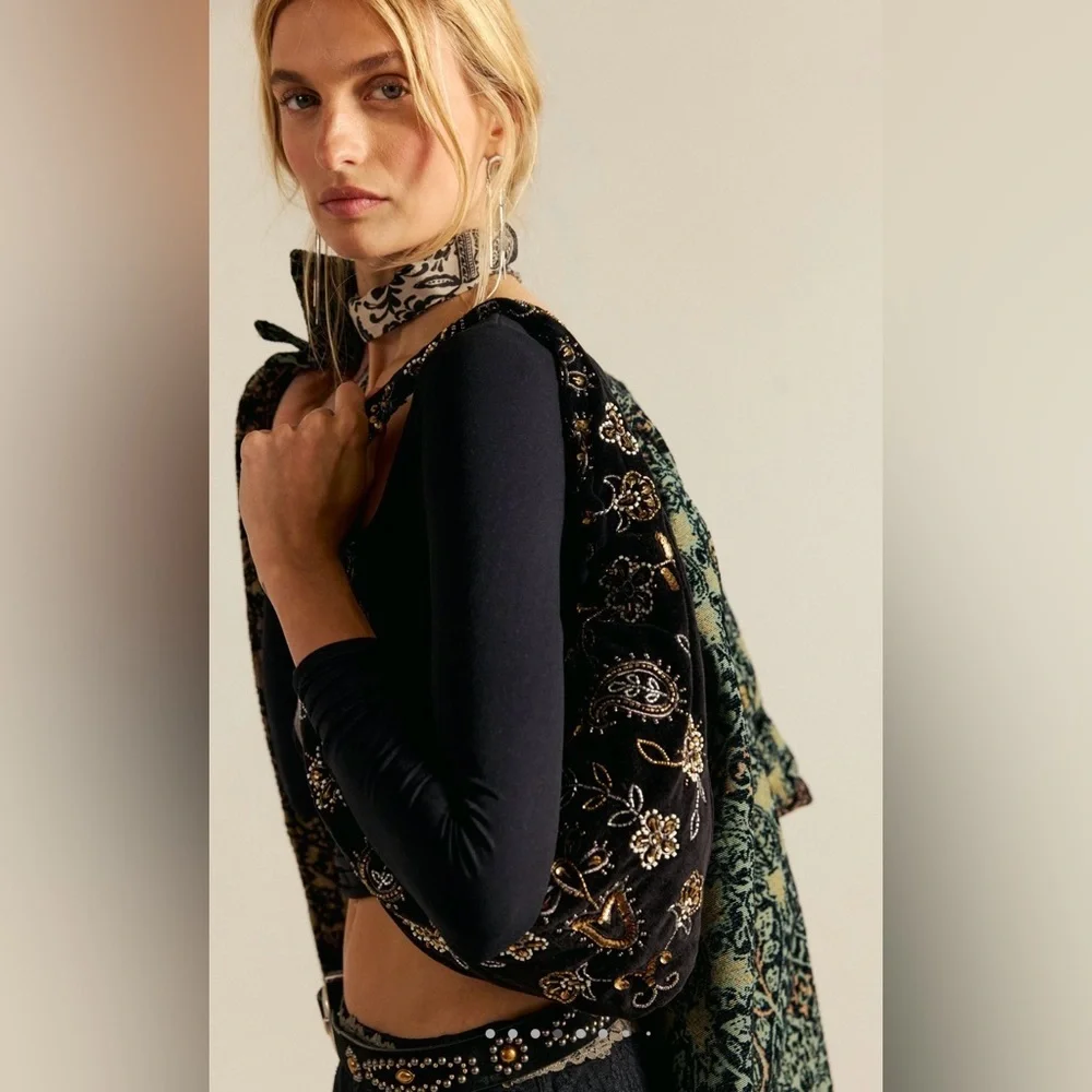 NWT Free People Nashville Nights Beaded Hobo Shoulder Bag in Black New $98 - Picture 5 of 11